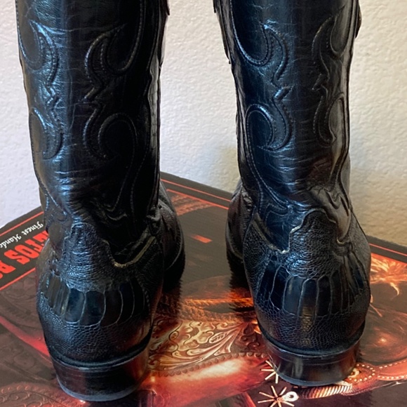 Black Ostrich leg 9 - Picture 2 of 4